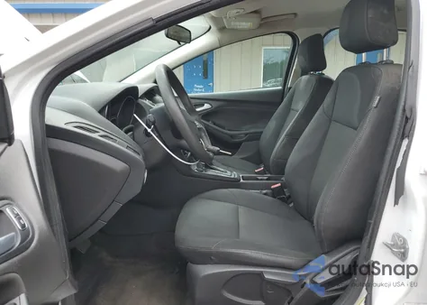 2018 Ford Focus Se z USA, uszkodzony, nr VIN 1FADP3F21JL202004